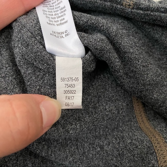 EUC Athleta Salutation 7/8 tights - Picture 9 of 11